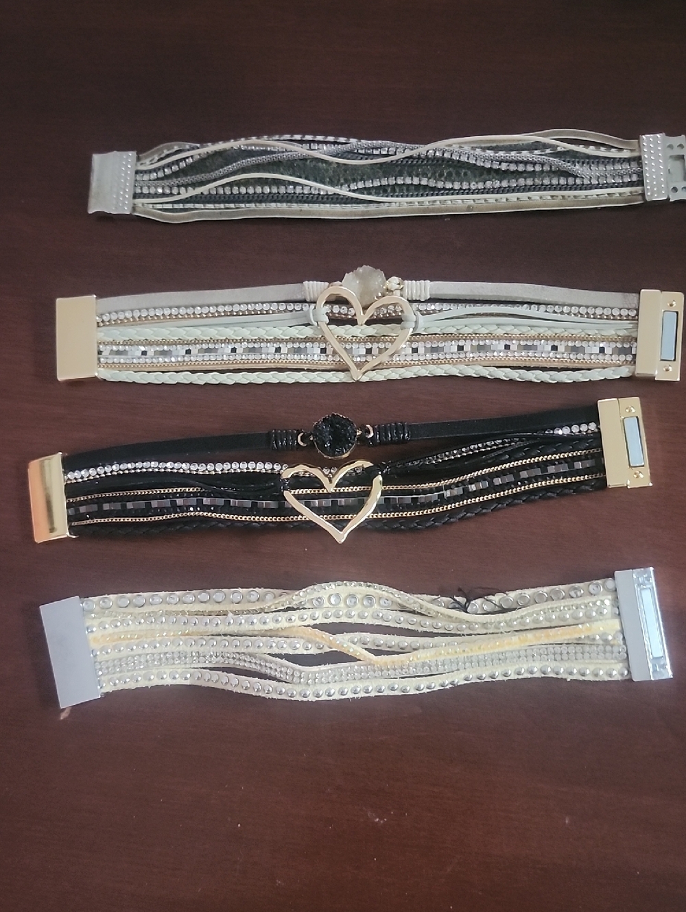 Multi-Strand Heart Accent Bracelet - Black